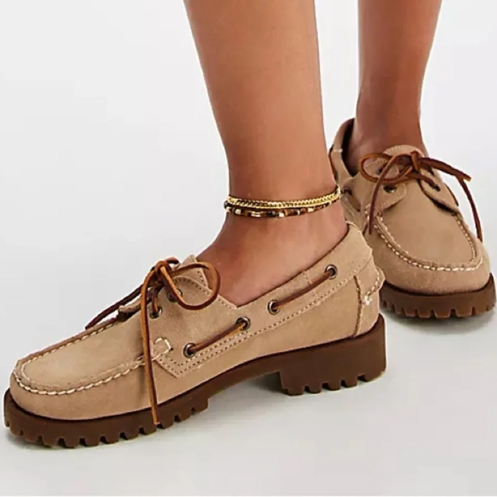NEW $215 Campsides Sebago Ranger Suede Lug Sole Boat Shoes in Beige Camel